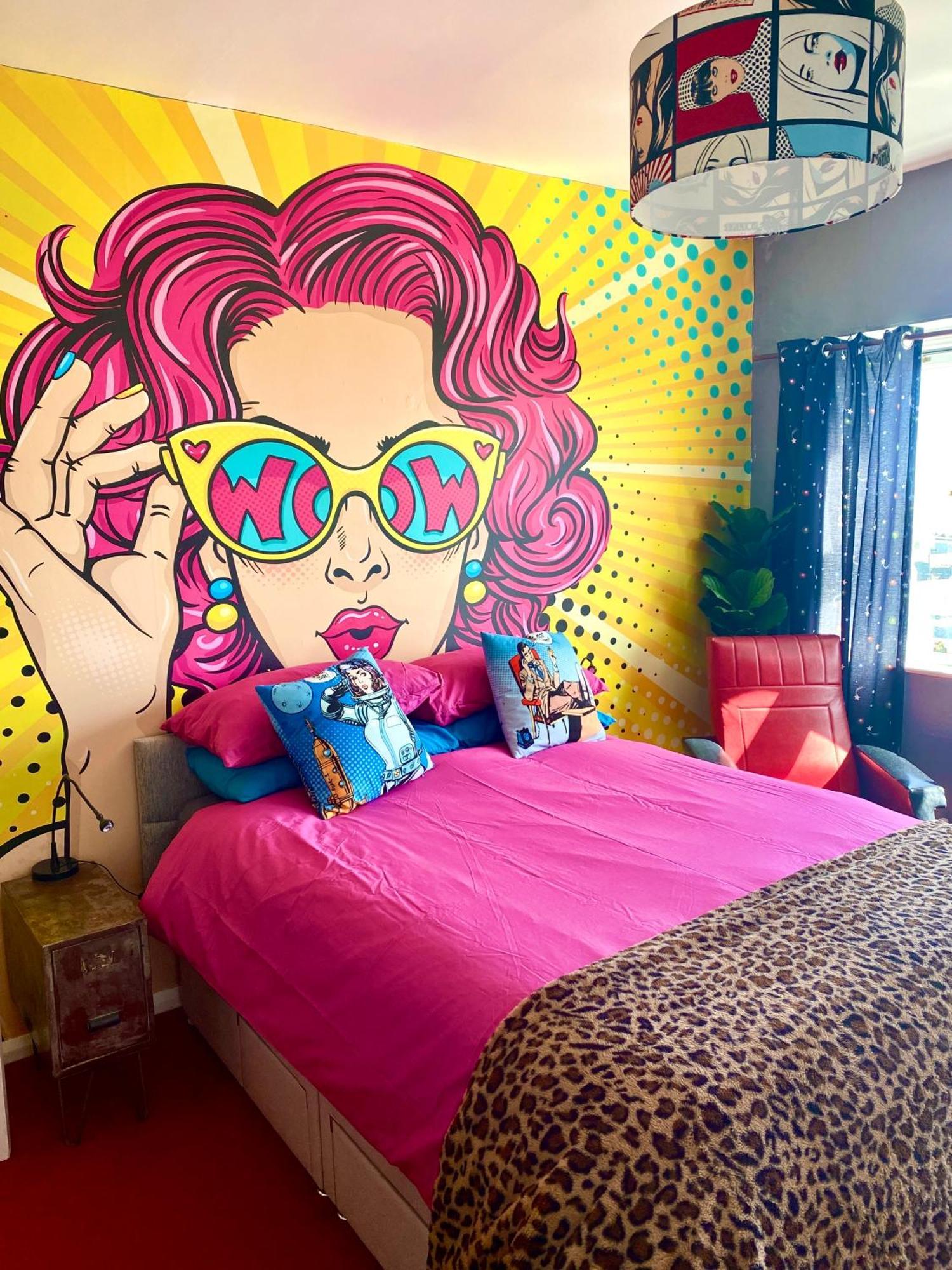 哈斯丁Pop Art Pad Heart Of Old Town With Parking!公寓 外观 照片